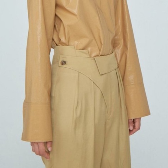 WNDERKAMMER Women’s Unbalance Tuck Trousers Size Small Contemporary - Picture 4 of 16